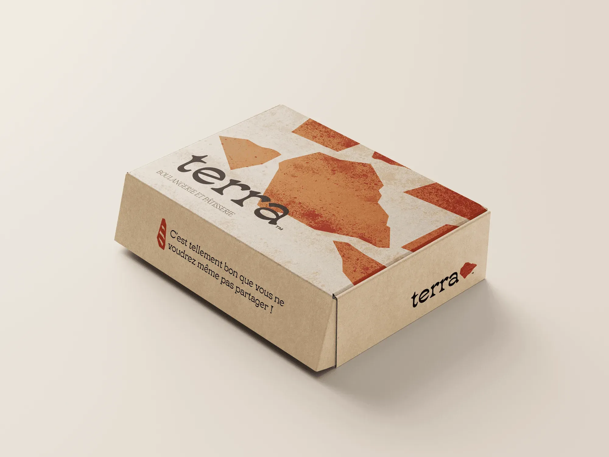 A kraft Terra mailer box printed with terracotta shards